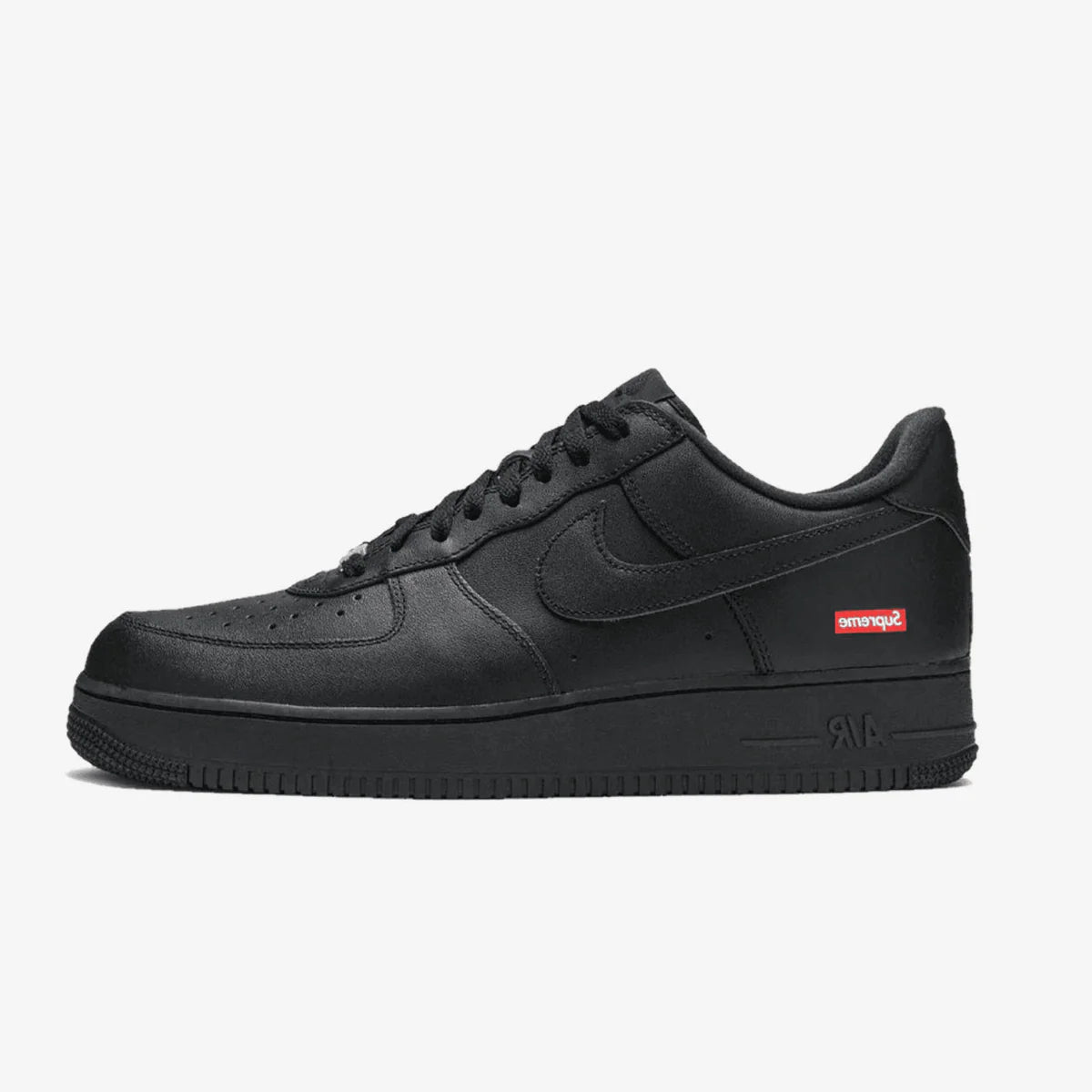 NIKE AIR FORCE 1 - SUPREME BLACK